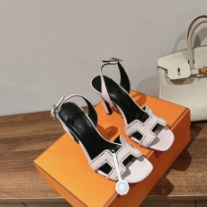 Hermes Sandals